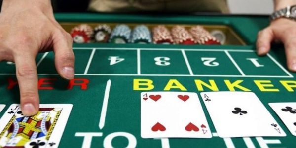 Cách chơi Baccarat